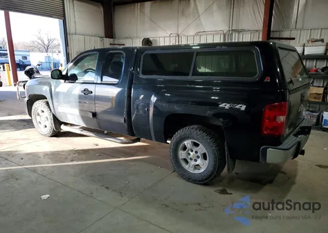 2009 Chevrolet Silverado K1500 Lt z USA, uszkodzony, nr VIN 2GCEK29J991108903